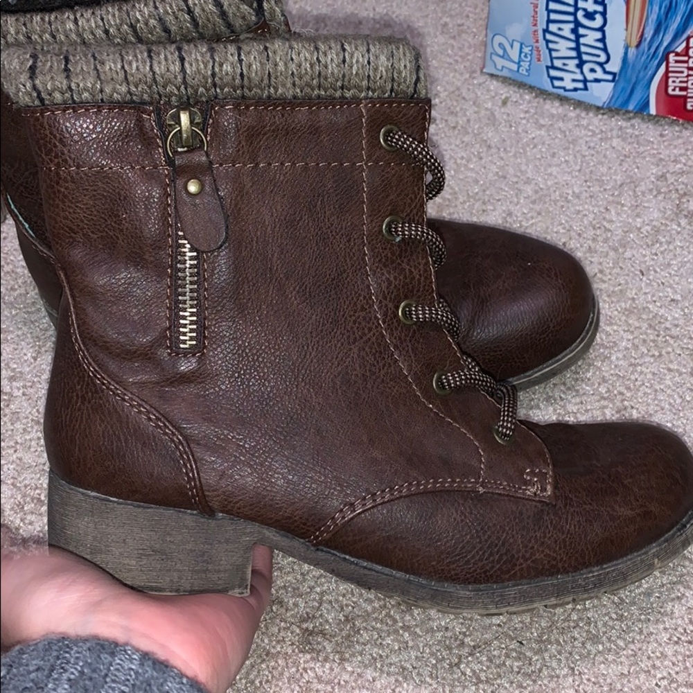 Brown boots